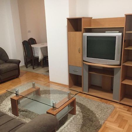 Apartmán Stan Na Dan Centar Šabac Exteriér fotografie